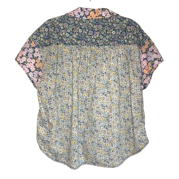 AE Oversized Resort Shirt Button Down Ditzy Floral Patchwork Pink Blue Size M - Picture 4 of 10
